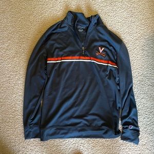 Like new men UVA 1/4 zip